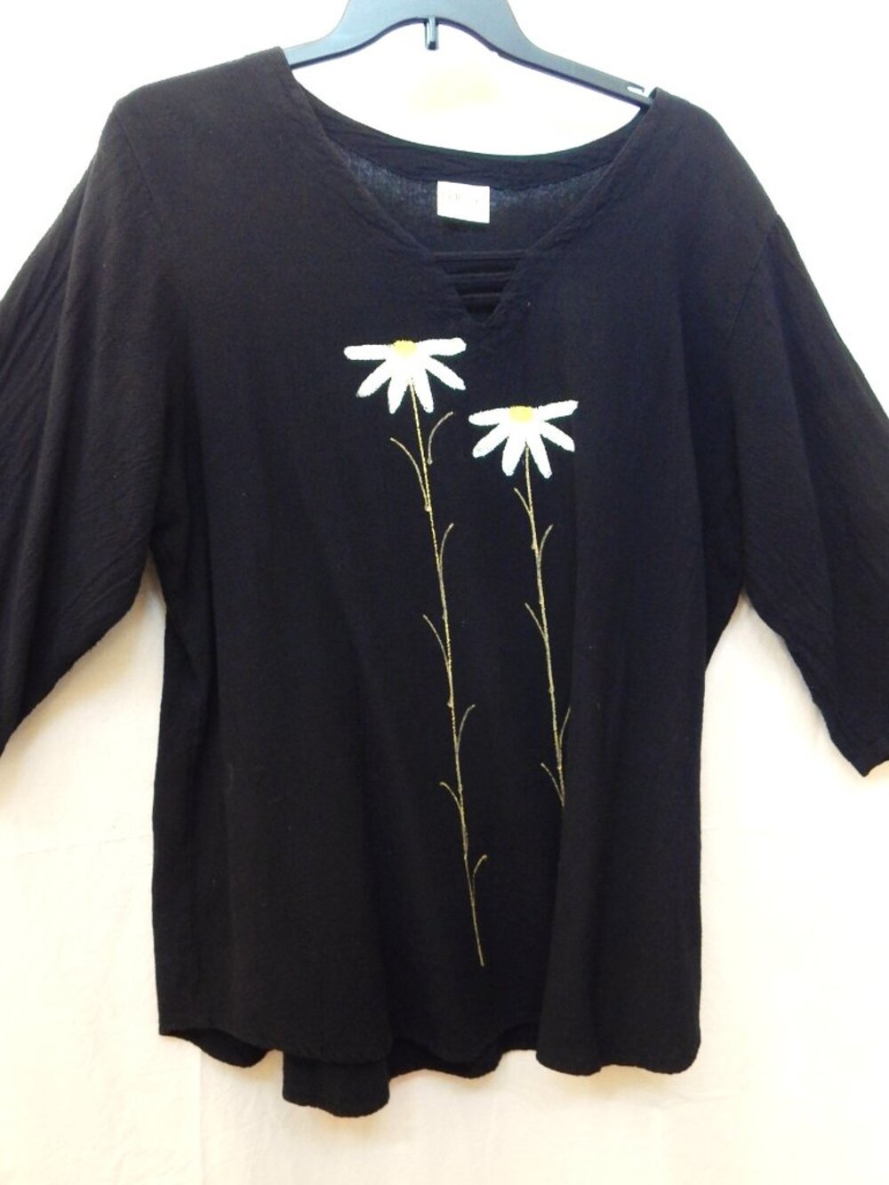 Laurie Jo Designs - Hand Painted Daisy Design Top - 2XL